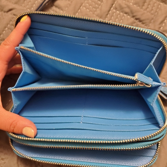 Coach wallet/wristlet - Picture 3 of 4